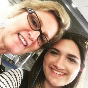 Meet your Posher, Maura